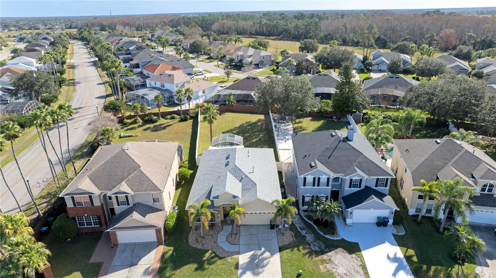 Image 19 of 21 For 1007 Royal Saint George Drive