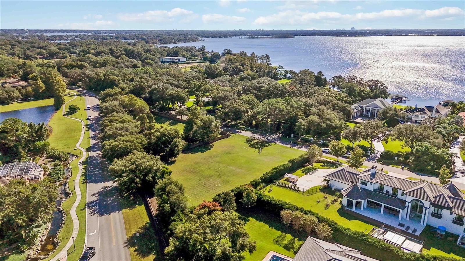 Image 10 of 19 For 12213 Park Avenue