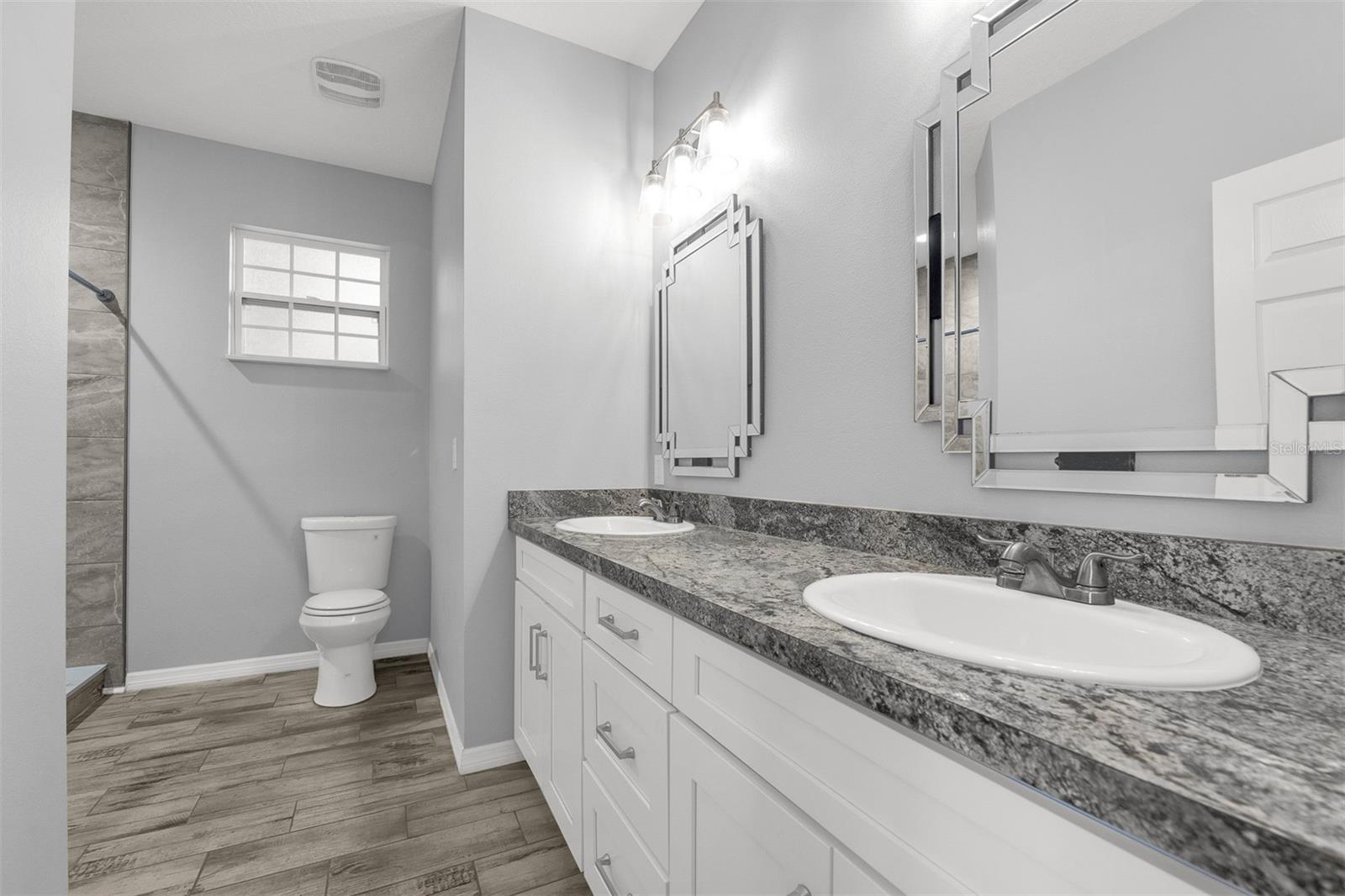 Image 13 of 22 For 138 15th Street