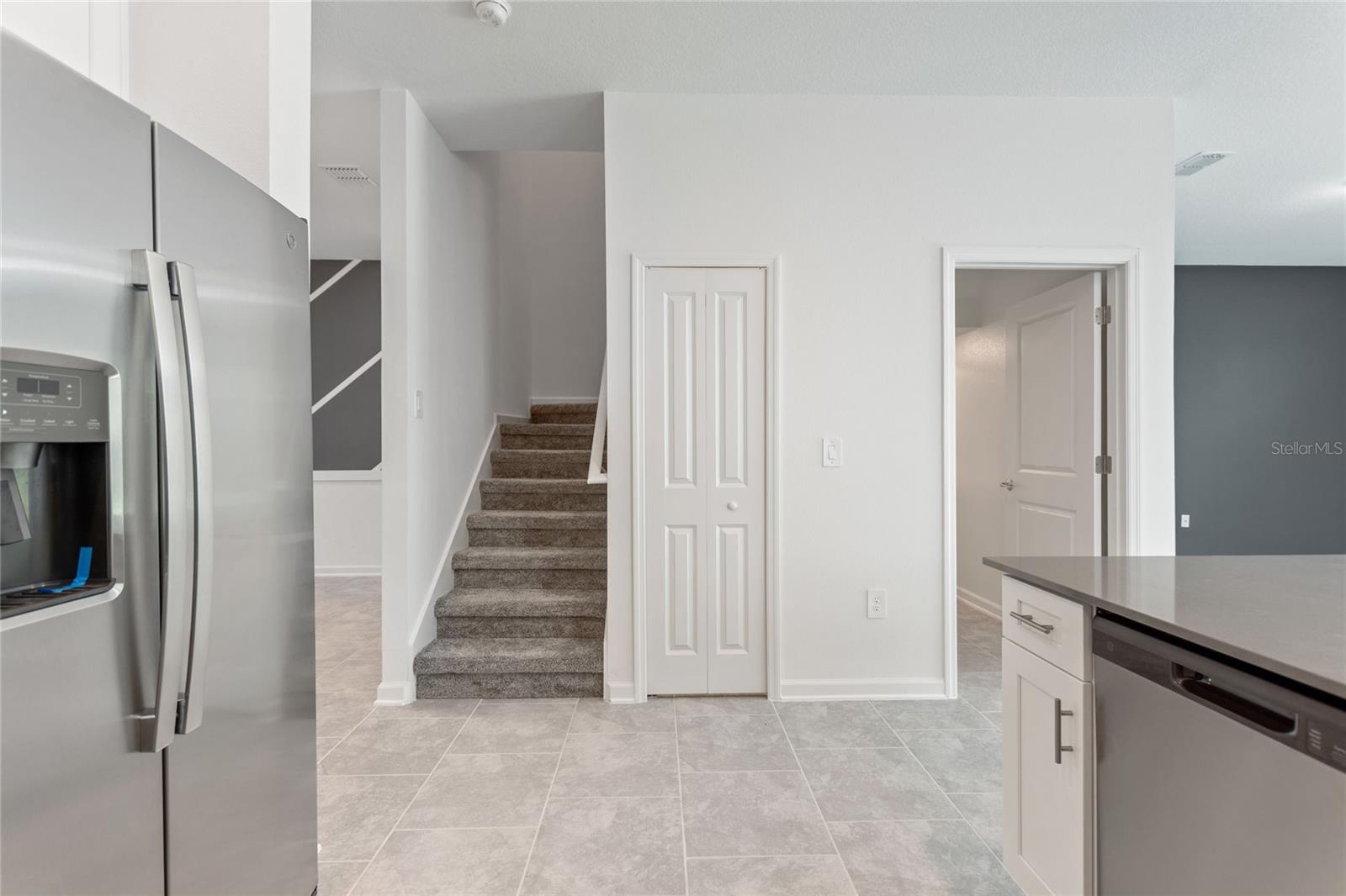 Image 13 of 37 For 7496 Stone Creek Trail