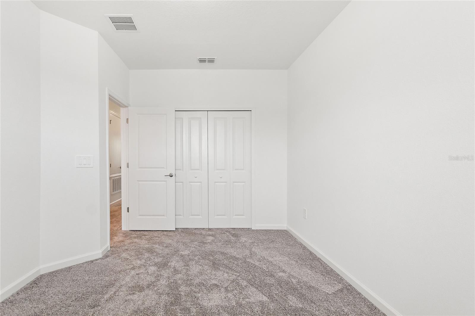 Image 21 of 37 For 7496 Stone Creek Trail