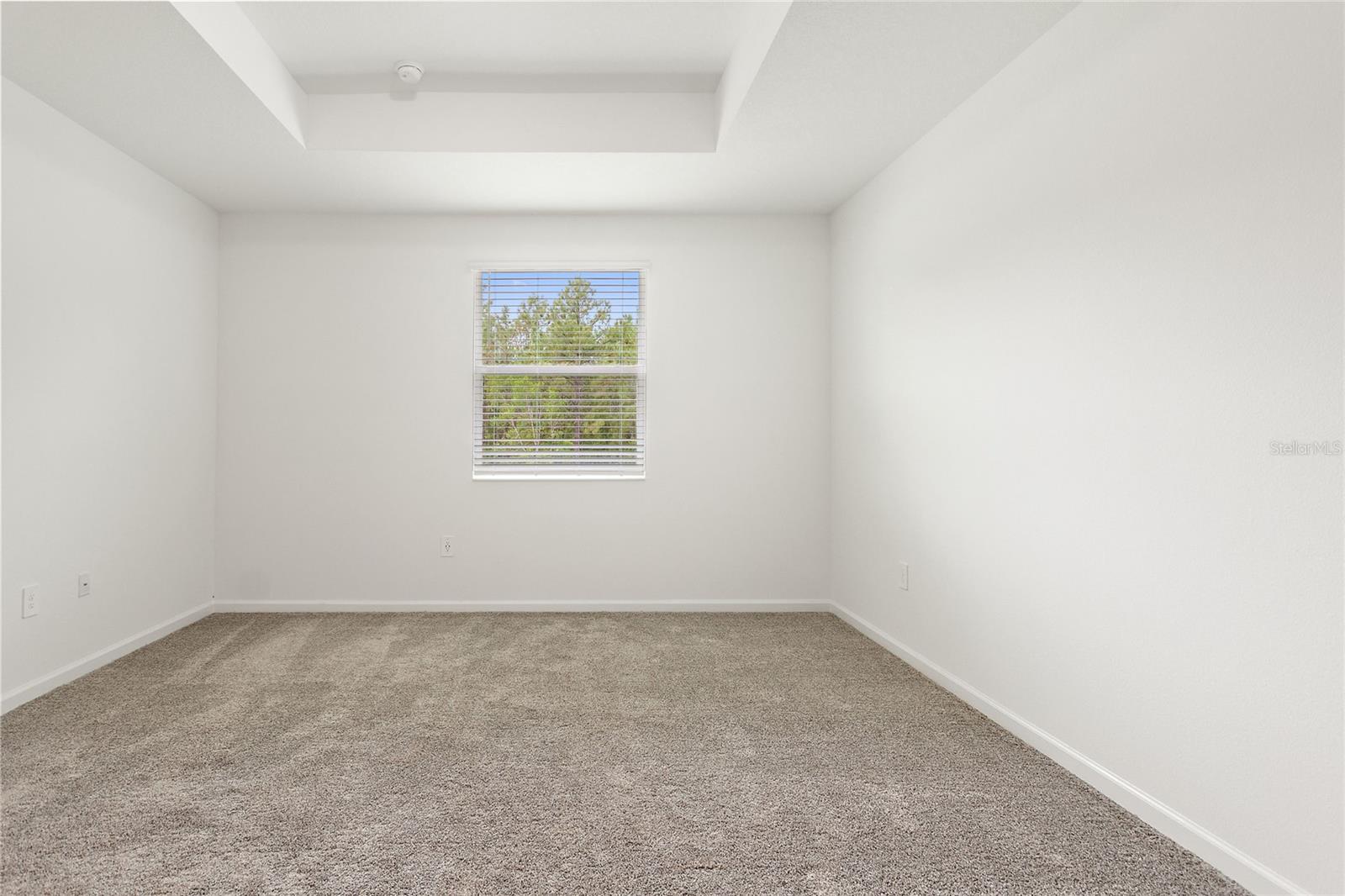 Image 25 of 37 For 7496 Stone Creek Trail