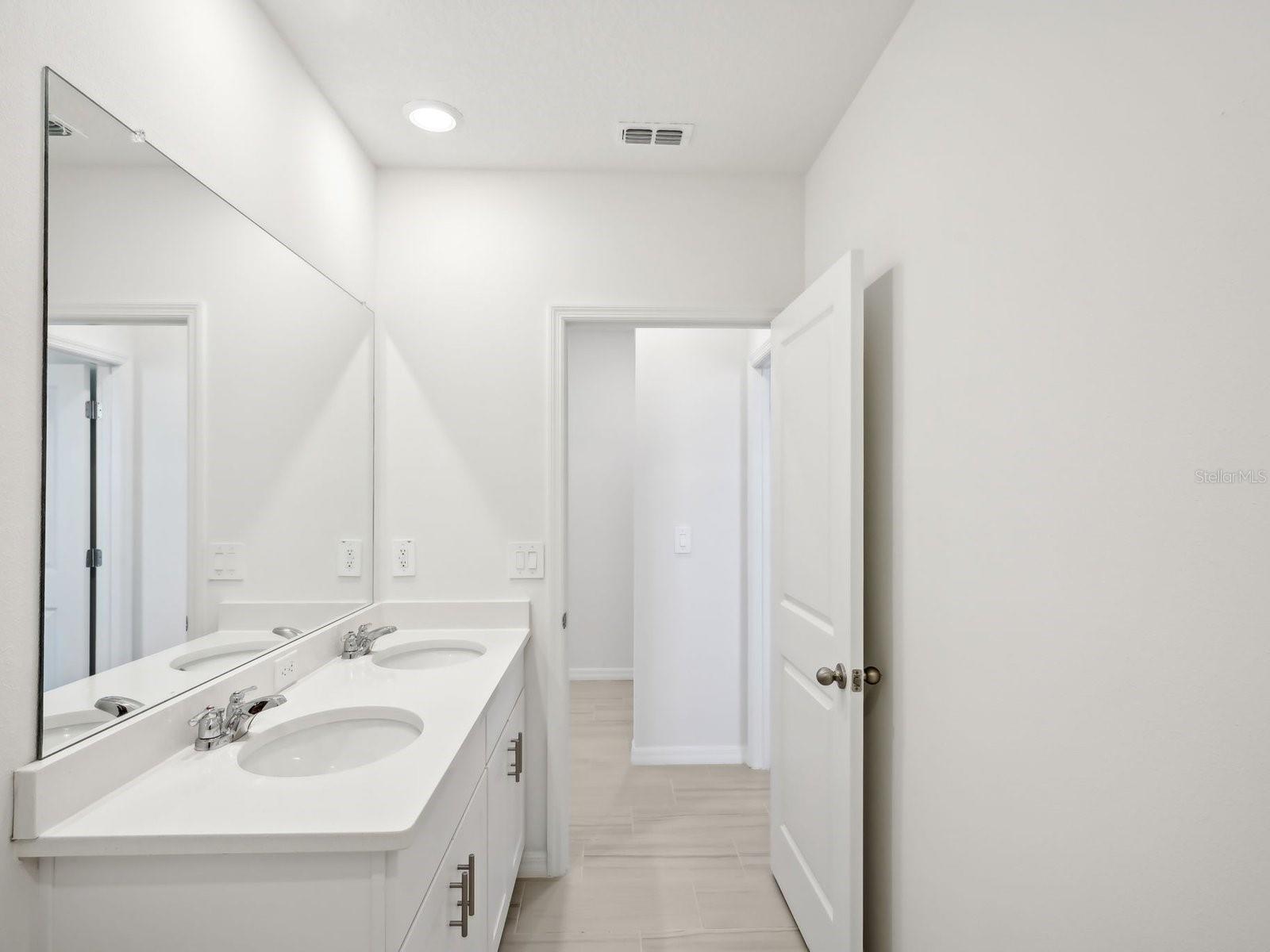 Image 32 of 46 For 31600 Malbec Drive