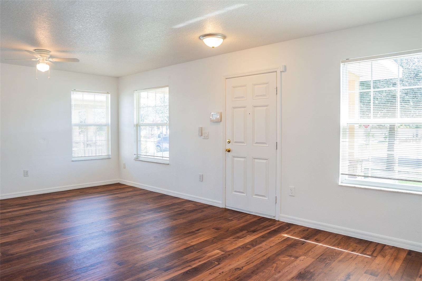 Image 11 of 17 For 4621 College Drive