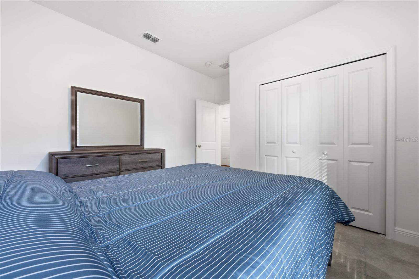 Image 17 of 27 For 14388 45th Circle