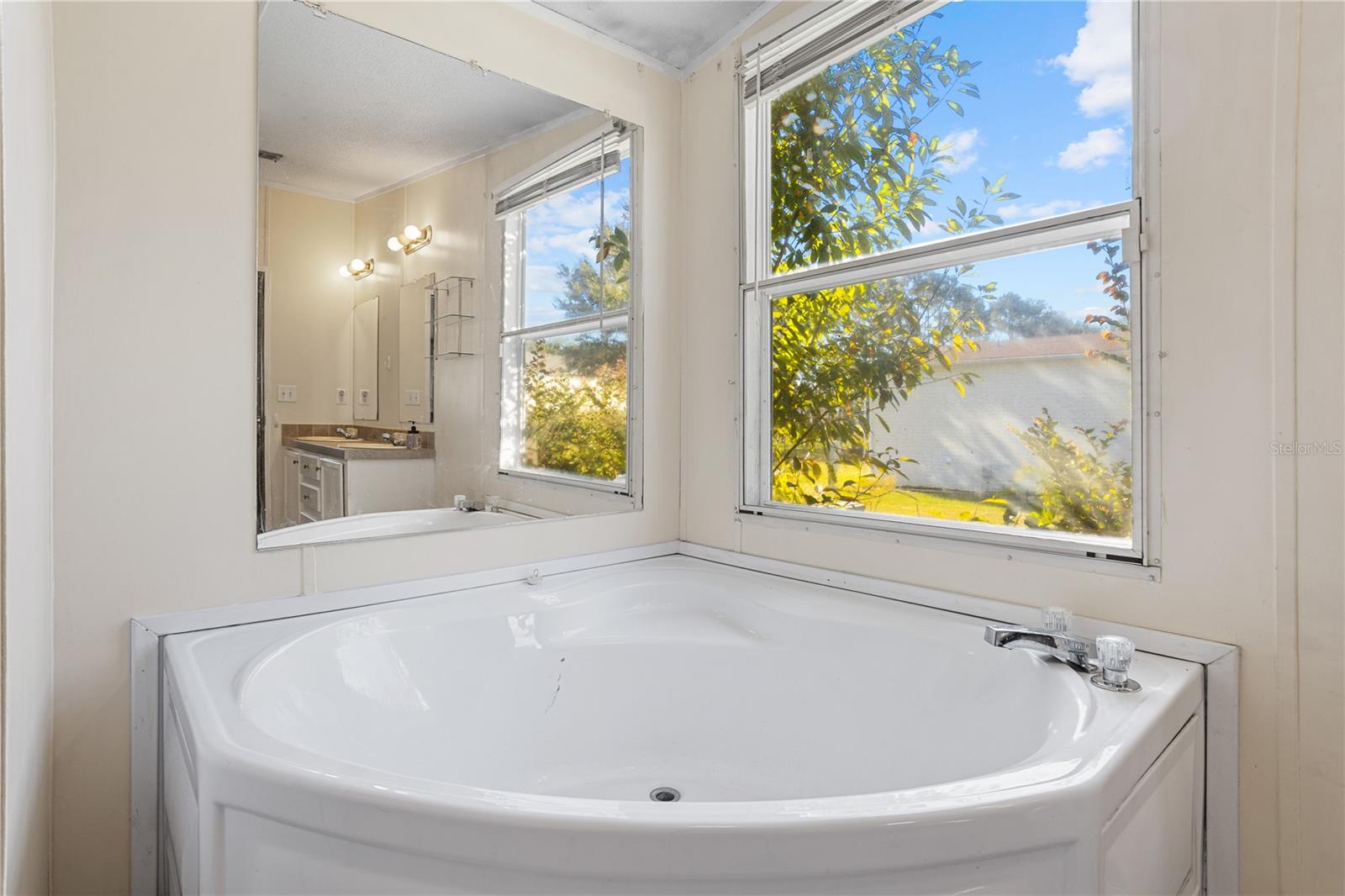 Image 15 of 36 For 13532 Kent Bradley Street