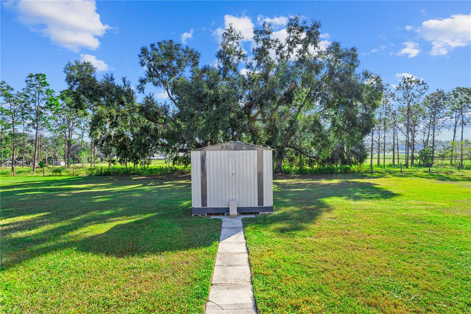 Image 21 of 36 For 13532 Kent Bradley Street