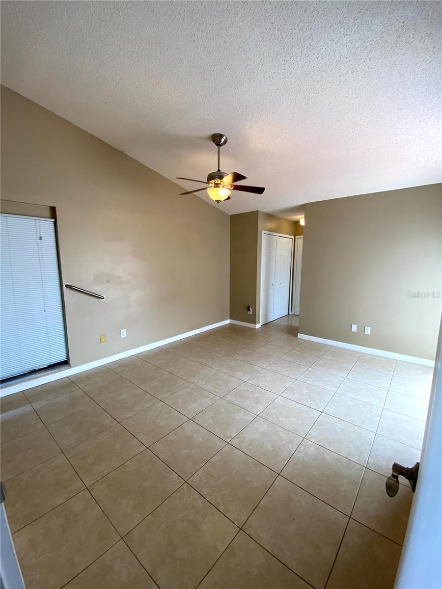 Image 9 of 19 For 755 Golden Sunshine Circle