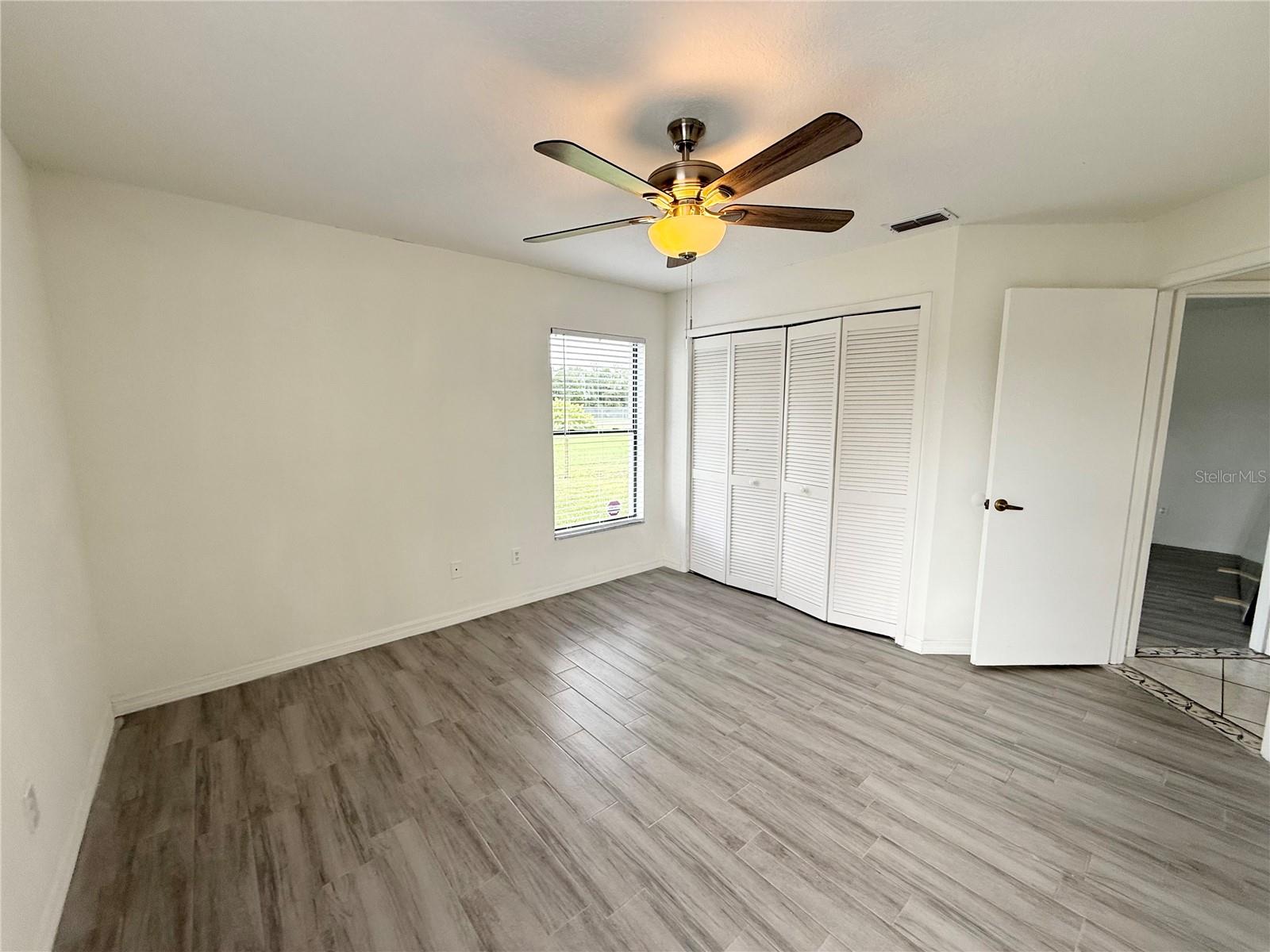 Image 24 of 36 For 2401 Rolling Broak Drive