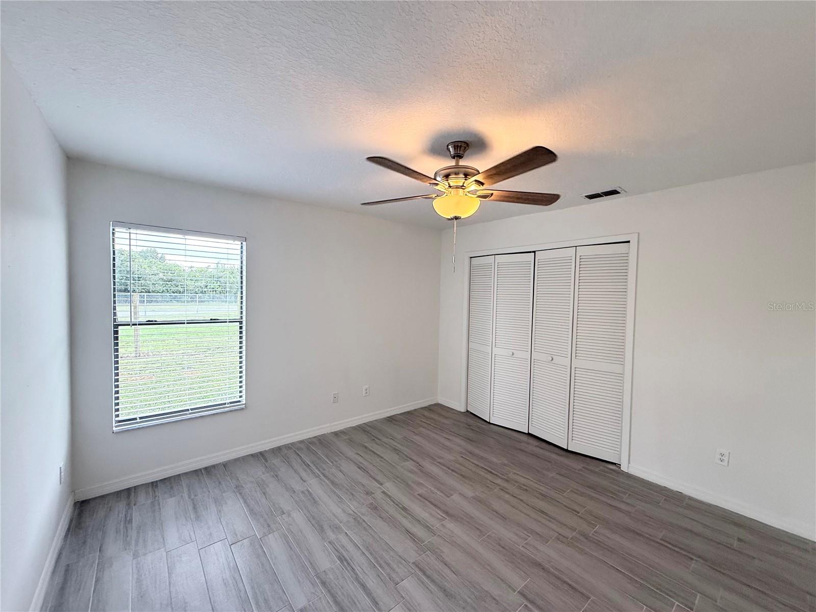 Image 28 of 36 For 2401 Rolling Broak Drive