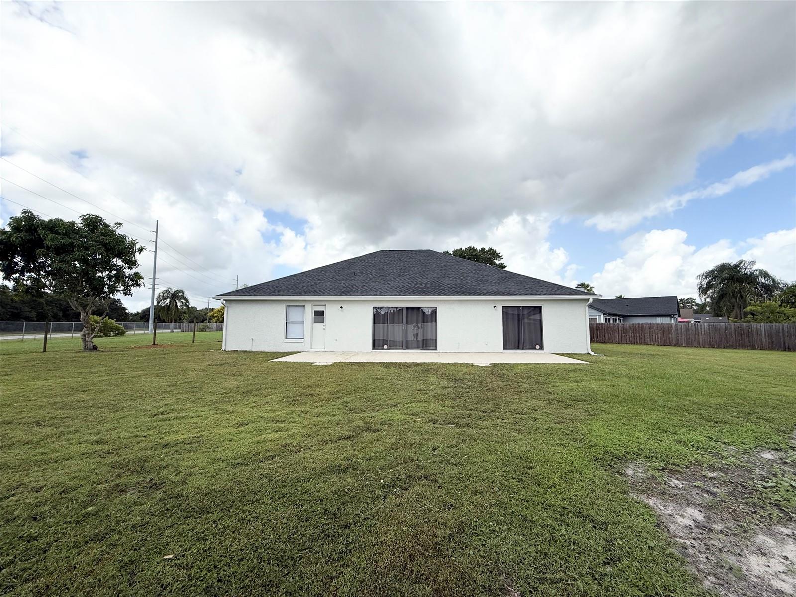 Image 33 of 36 For 2401 Rolling Broak Drive