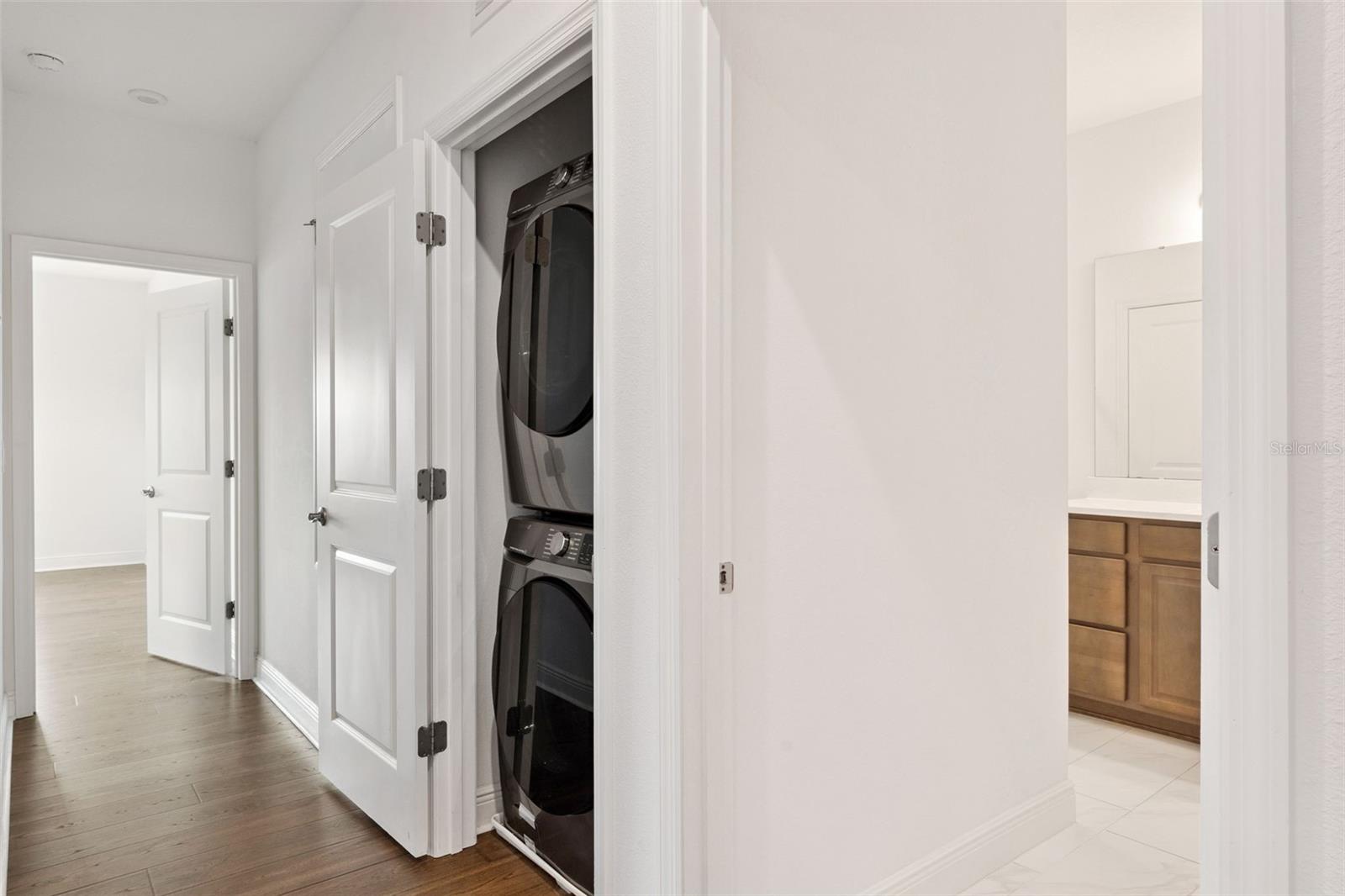 Image 19 of 43 For 7043 Nemours Parkway