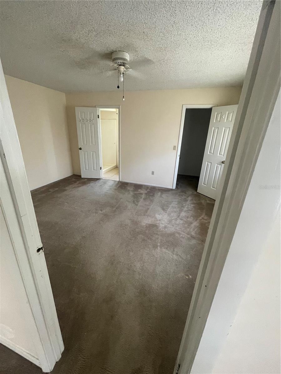 Image 16 of 20 For 168 Windtree Lane 203