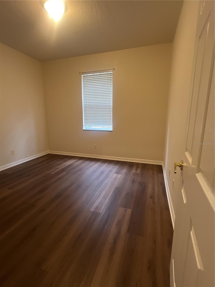 Image 14 of 21 For 9126 Leeland Archer Boulevard