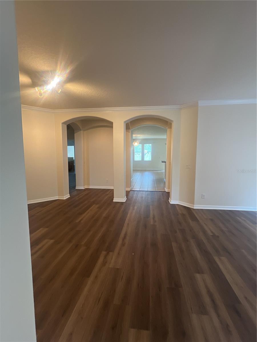 Image 9 of 21 For 9126 Leeland Archer Boulevard