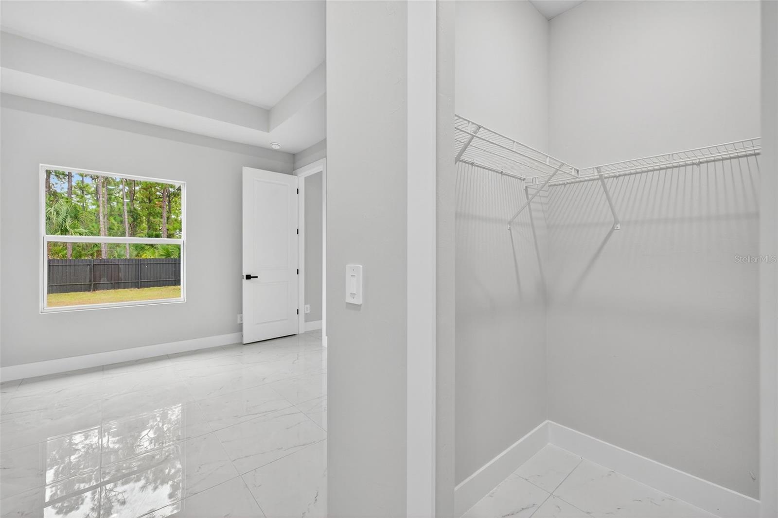 Image 26 of 31 For 2810 39th Street W