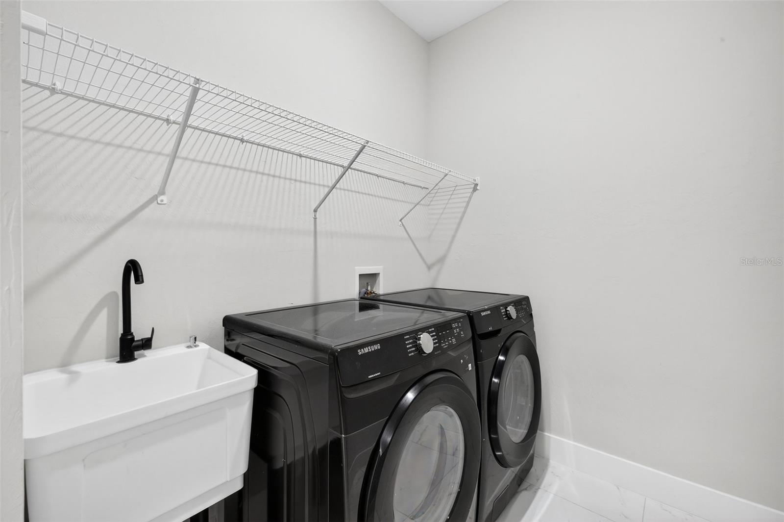 Image 28 of 31 For 2810 39th Street W