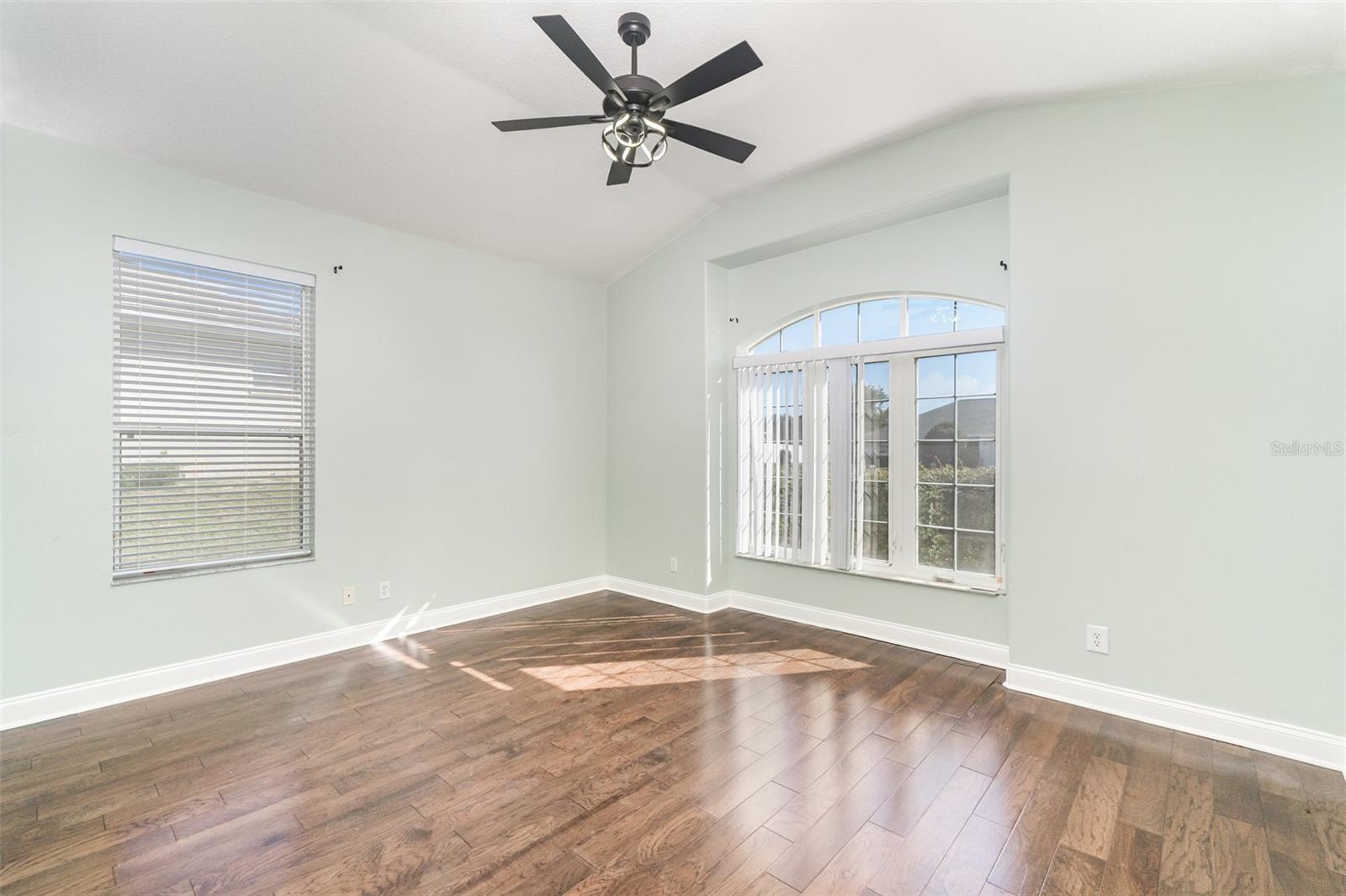 Image 12 of 34 For 8778 59th Terrace