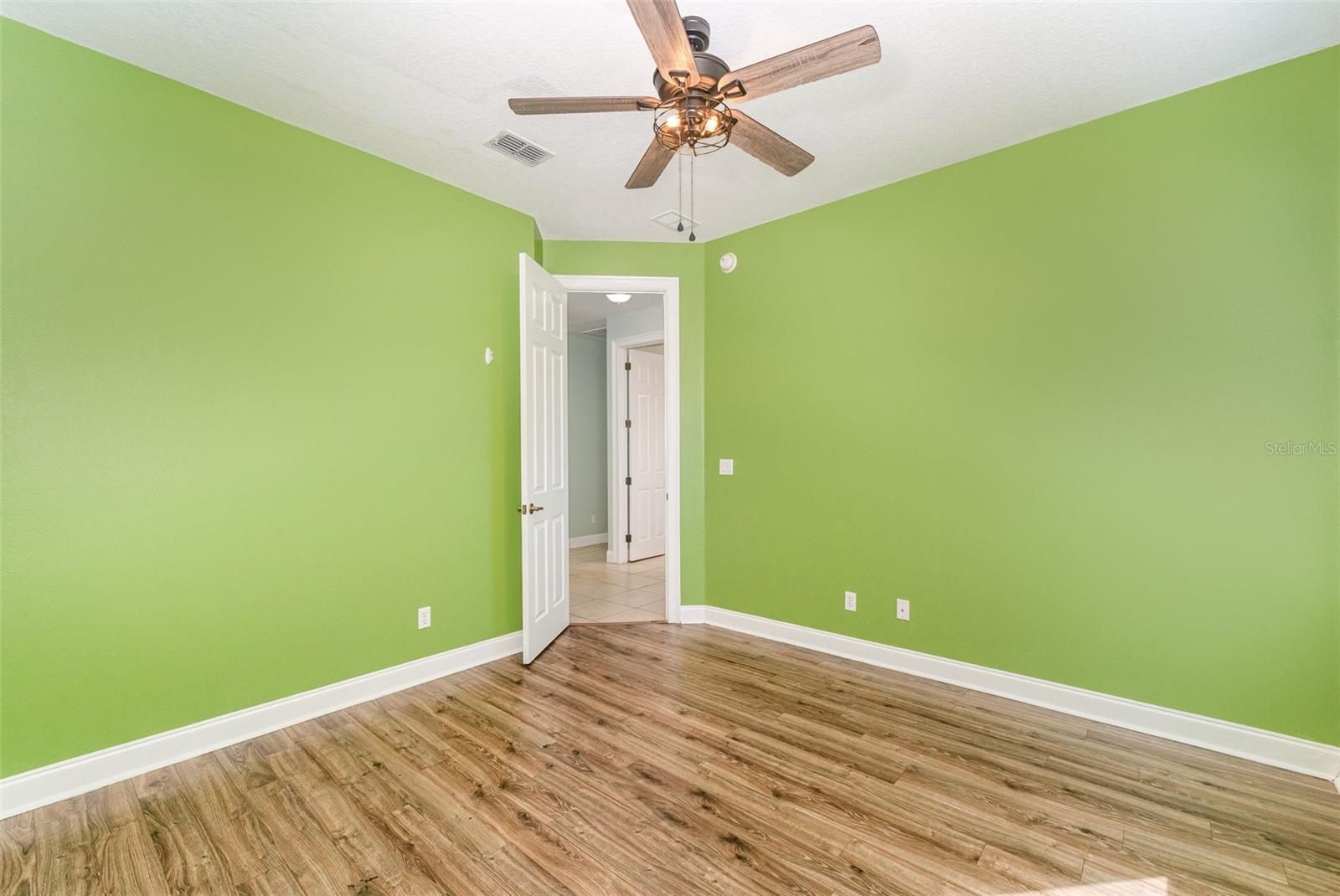 Image 26 of 34 For 8778 59th Terrace