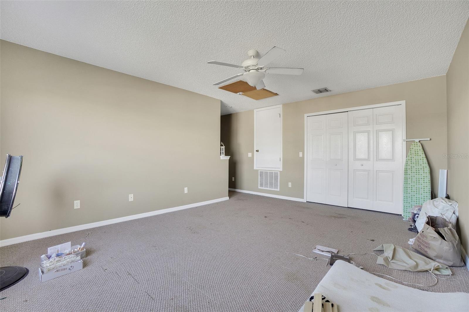 Image 21 of 48 For 14655 Water Locust Drive