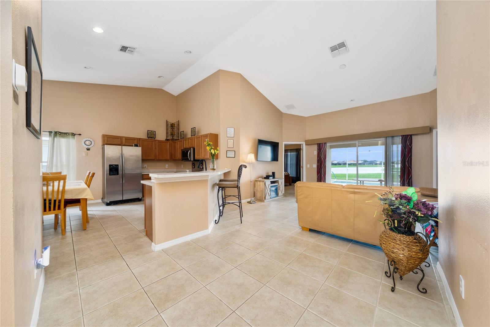 Image 19 of 35 For 649 Chadbury Way