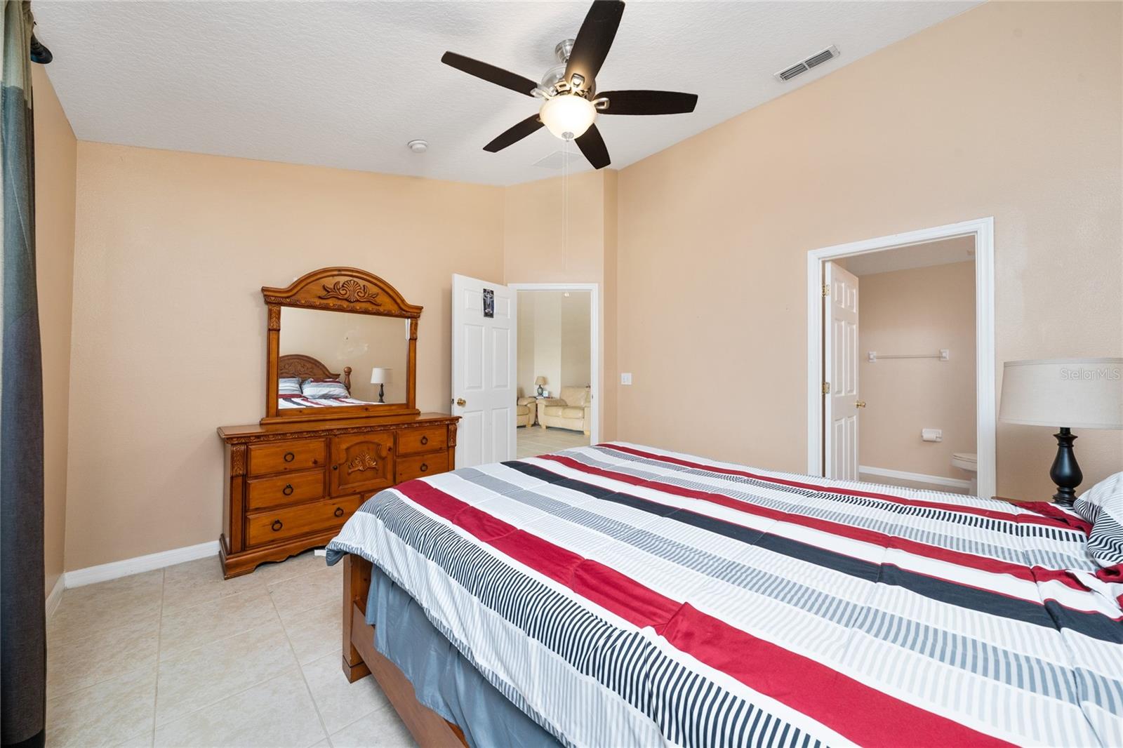 Image 26 of 35 For 649 Chadbury Way