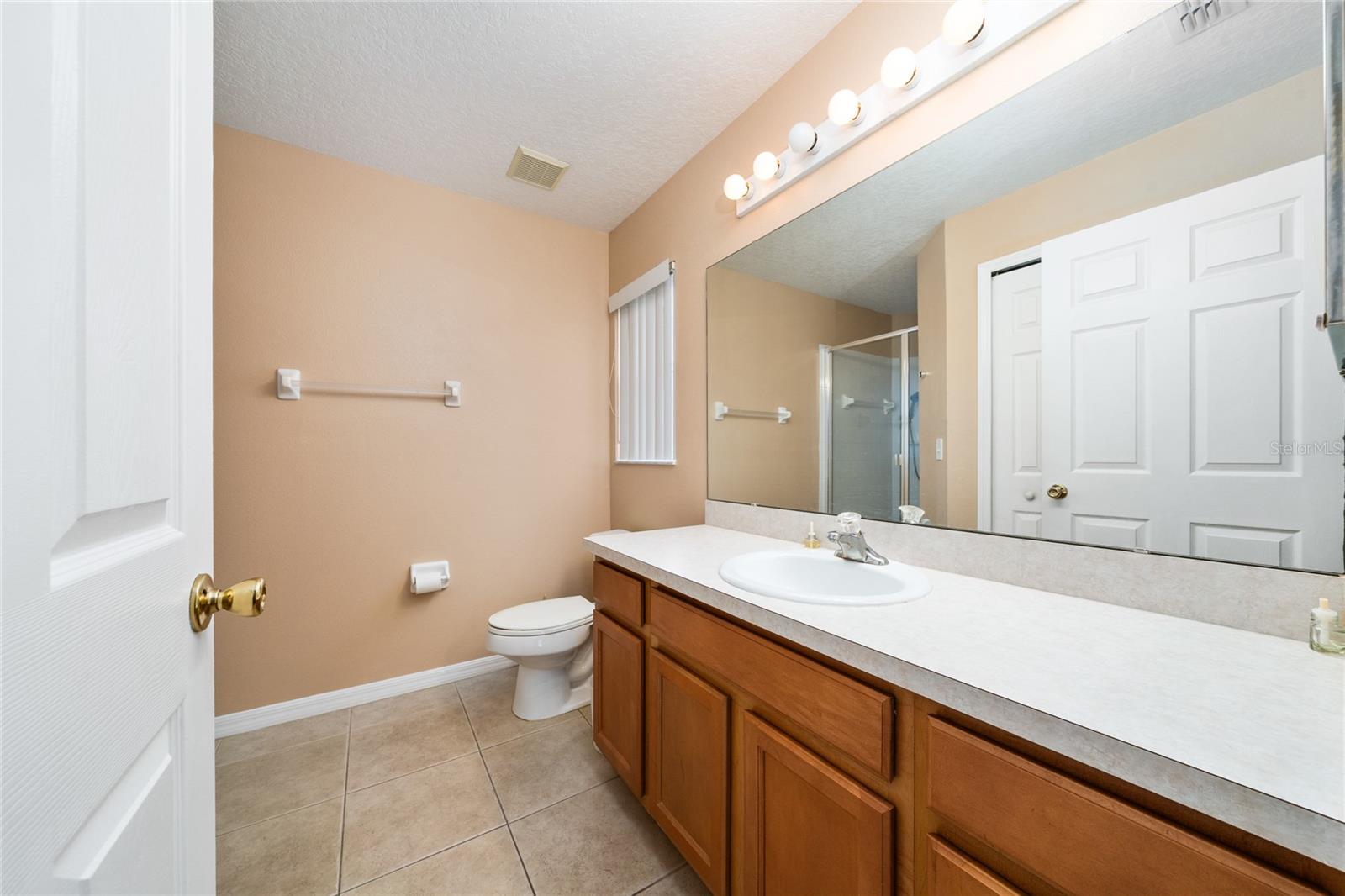 Image 27 of 35 For 649 Chadbury Way