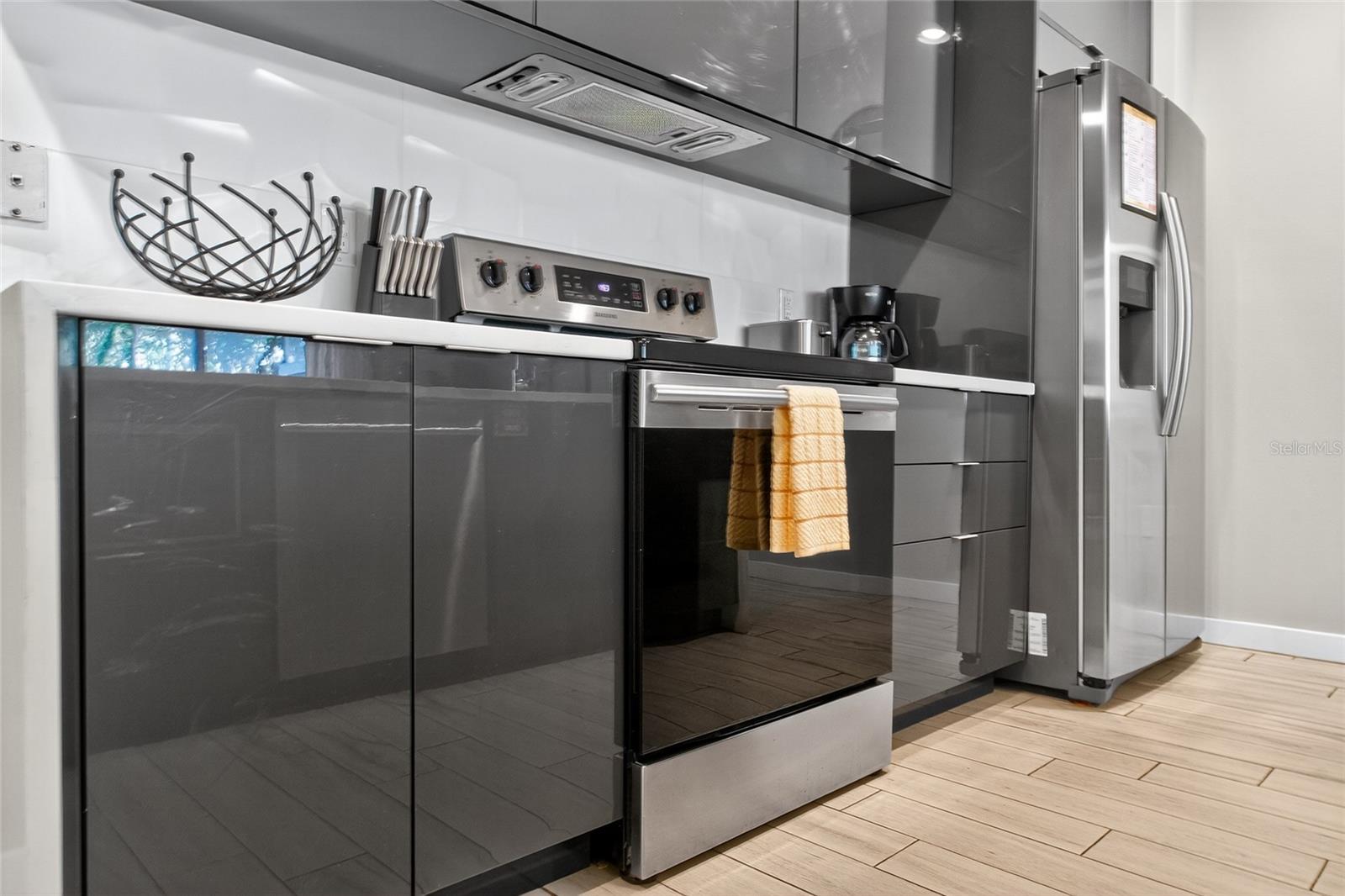 Image 15 of 60 For 4433 Le Reve Court