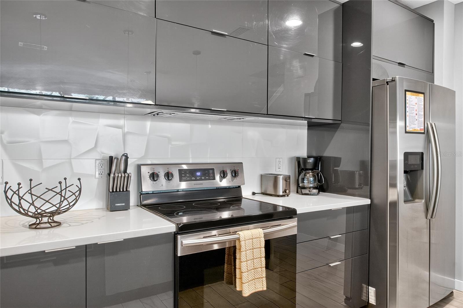 Image 21 of 60 For 4433 Le Reve Court