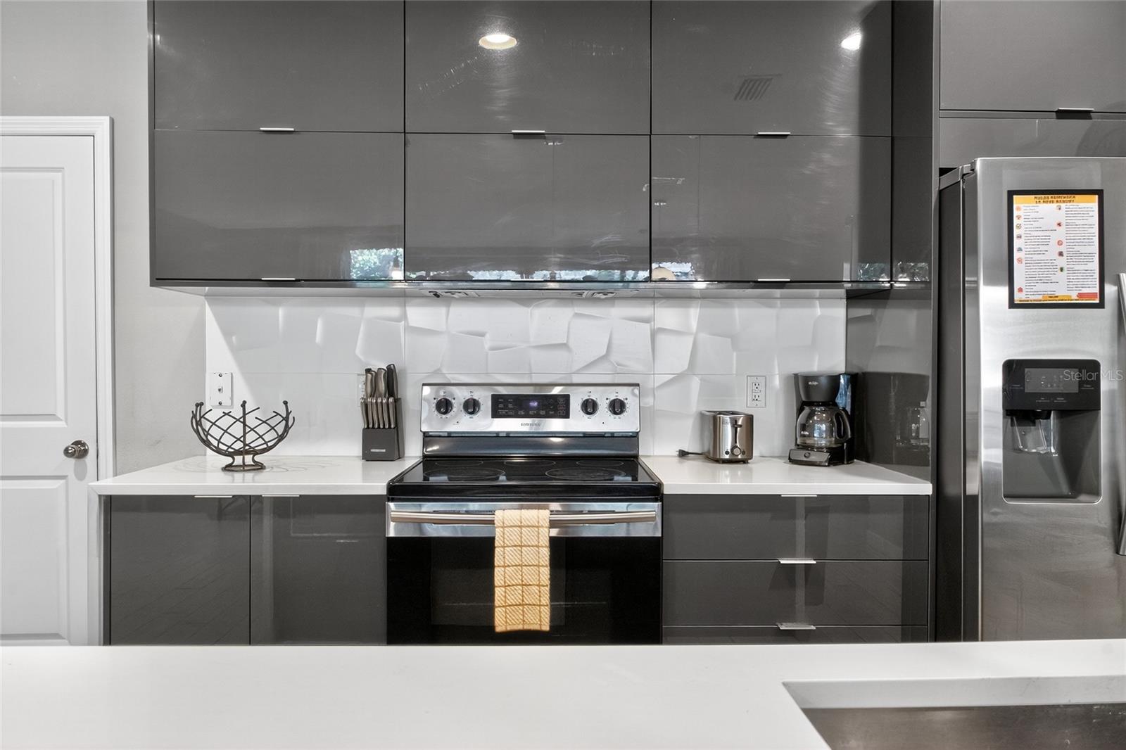 Image 22 of 60 For 4433 Le Reve Court