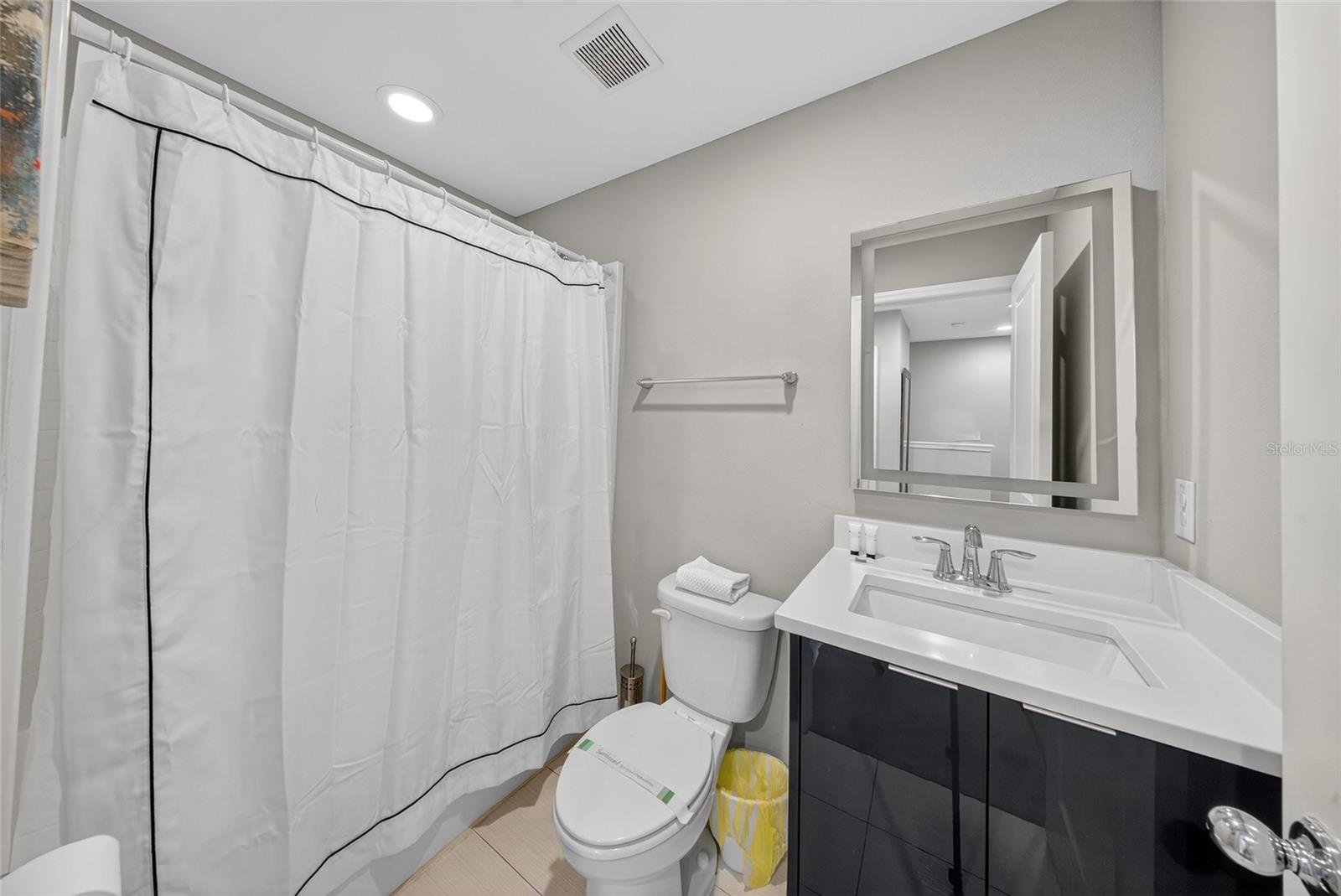 Image 40 of 60 For 4433 Le Reve Court