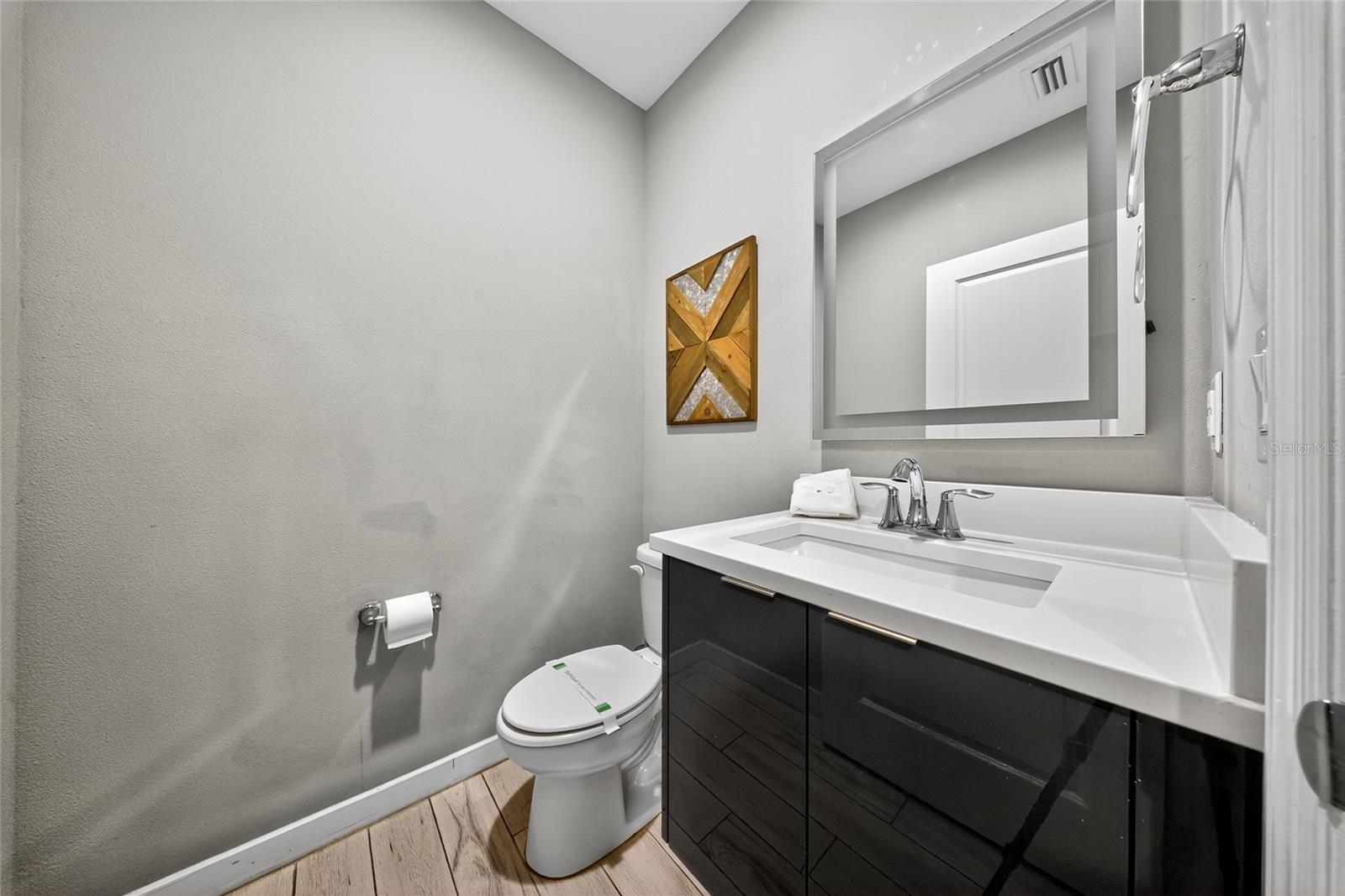 Image 5 of 60 For 4433 Le Reve Court