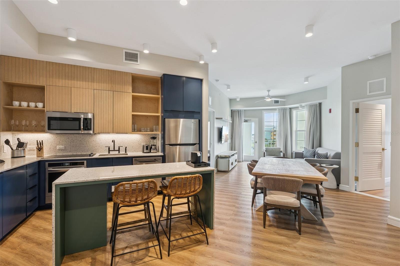 Image 2 of 33 For 3151 Sunset Walk Drive 414