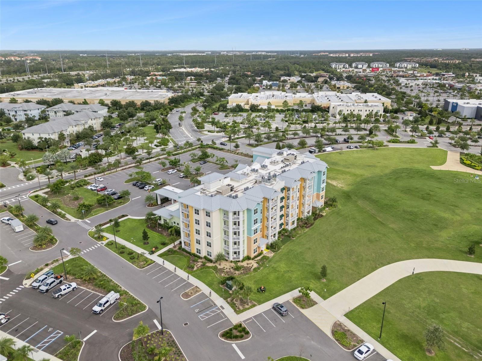 Image 27 of 33 For 3151 Sunset Walk Drive 414