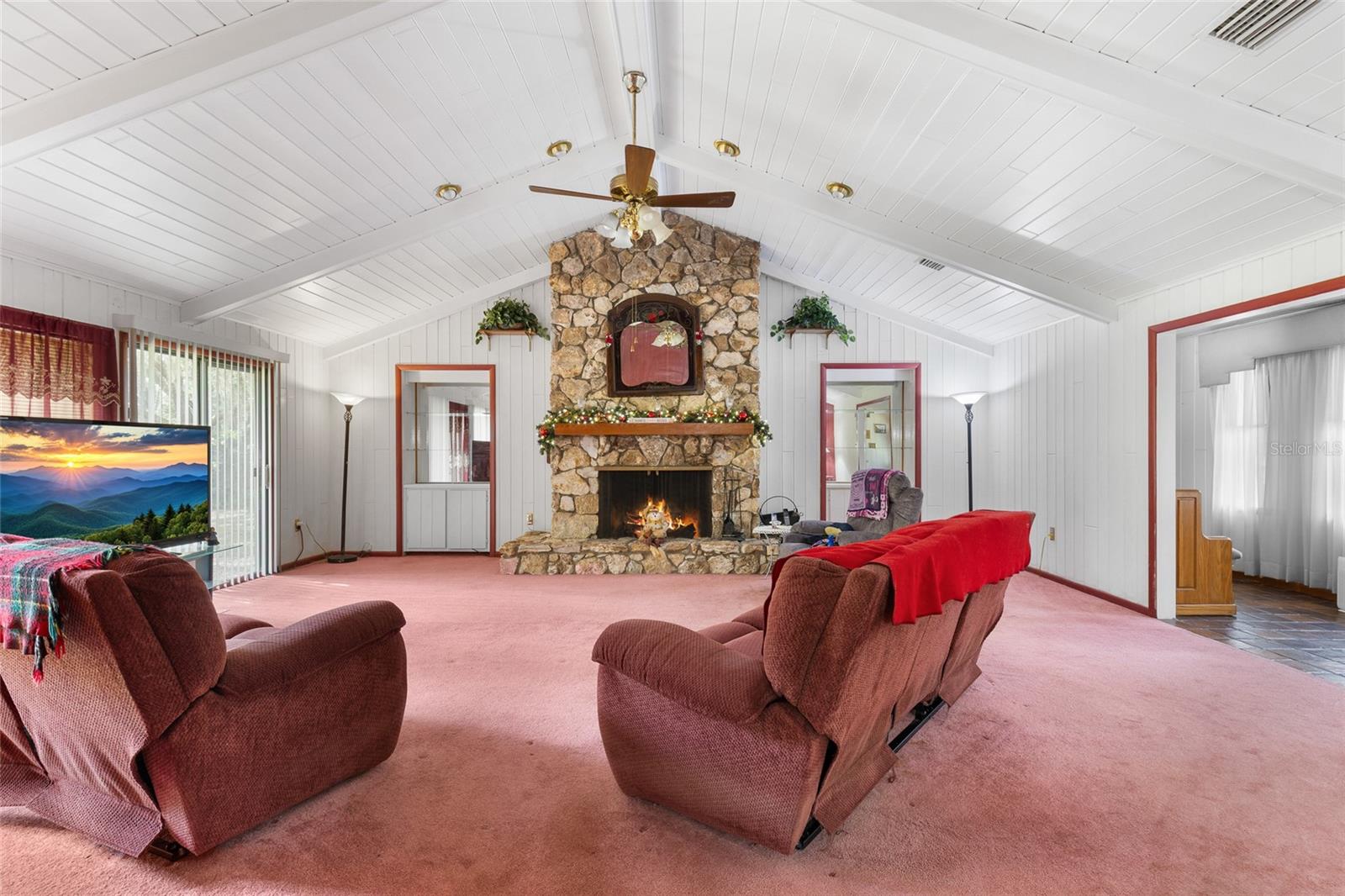 Image 7 of 63 For 435 Orange Avenue