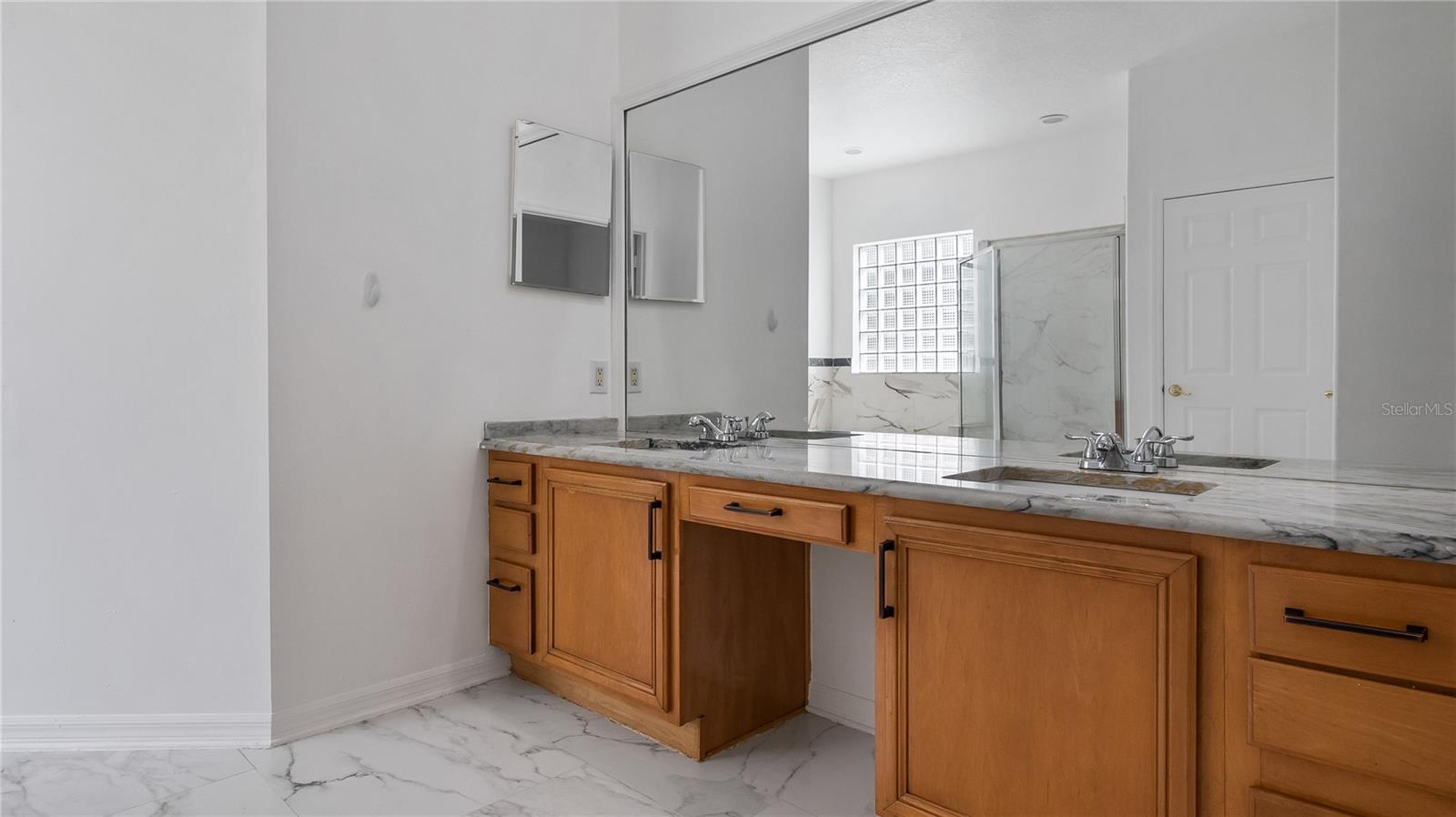 Image 30 of 40 For 7843 Saint Andrews Circle