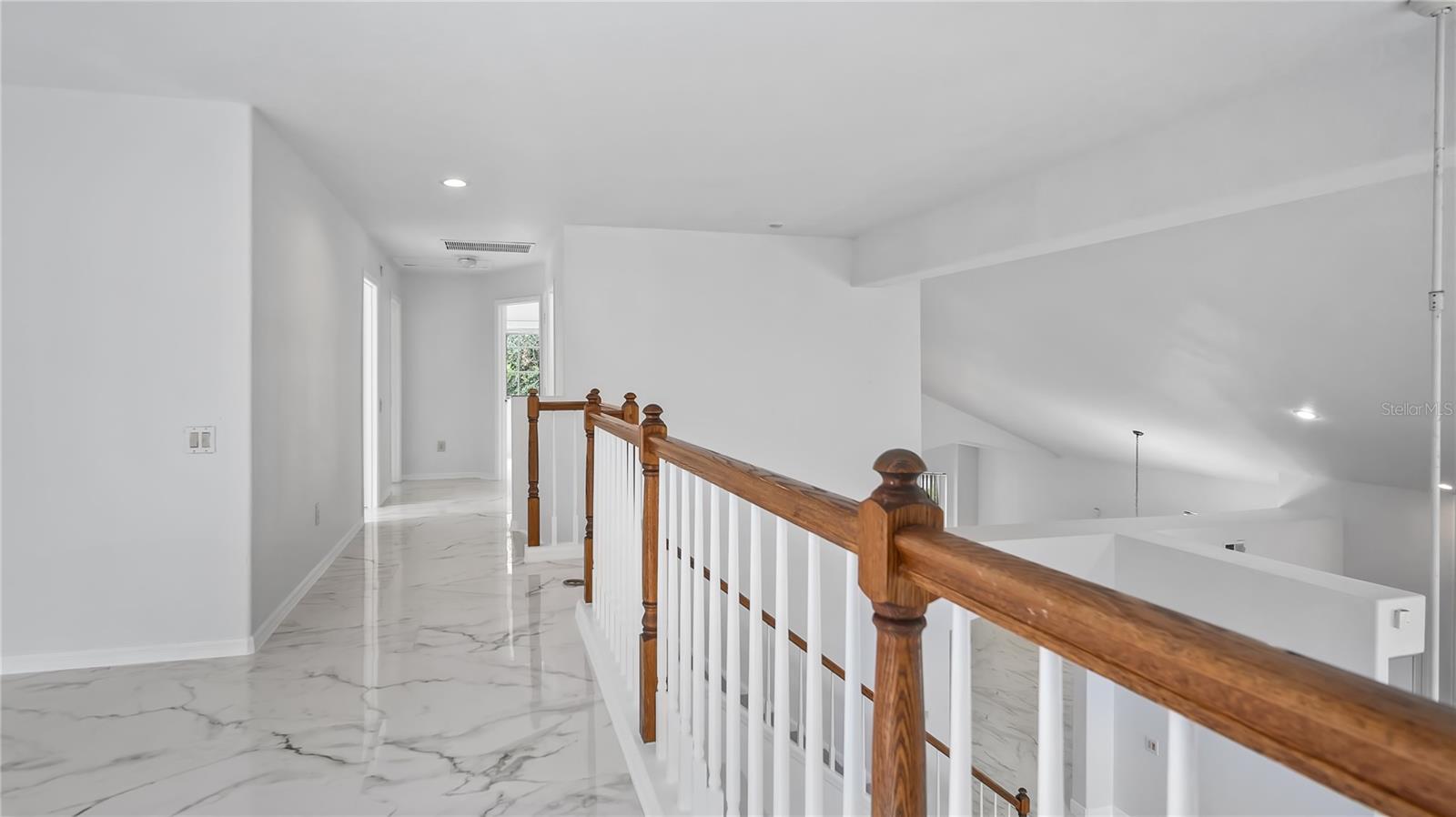 Image 7 of 40 For 7843 Saint Andrews Circle