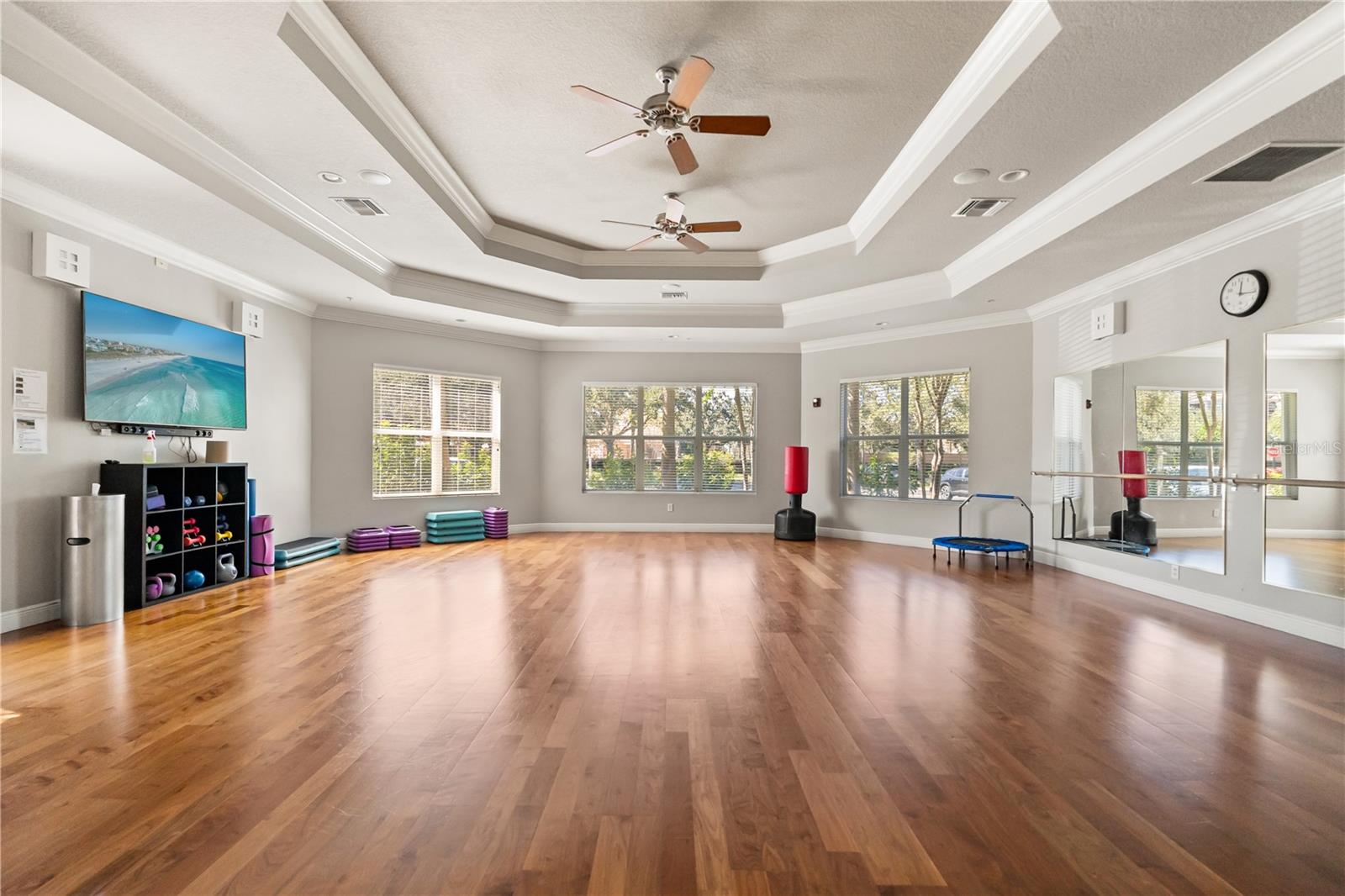 Image 12 of 22 For 1402 Lisbon Court 1