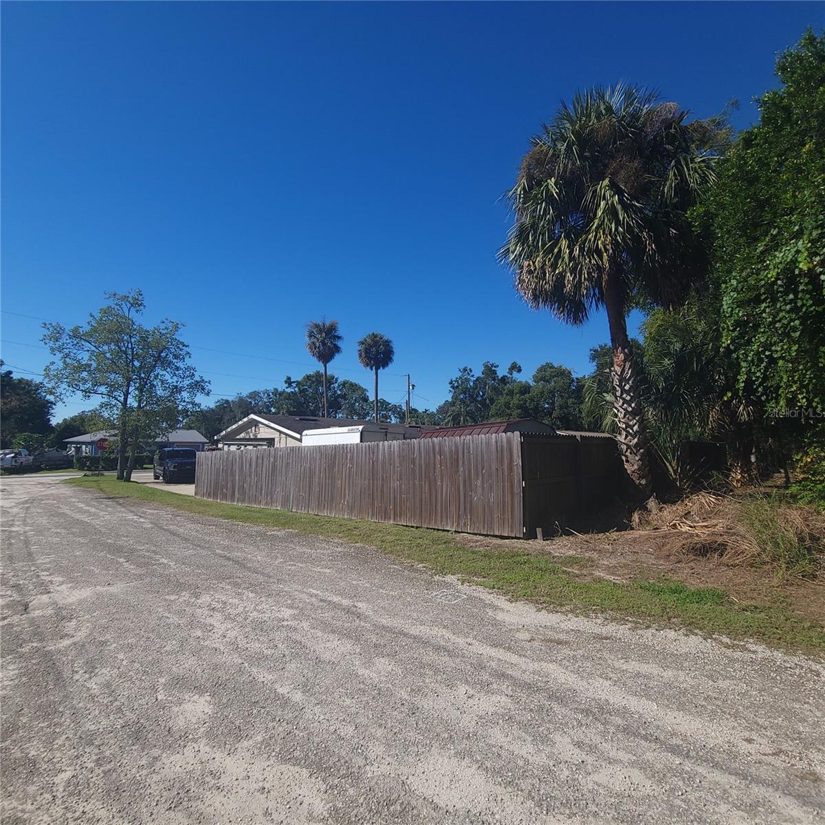 Image 3 of 30 For 5511 King Avenue