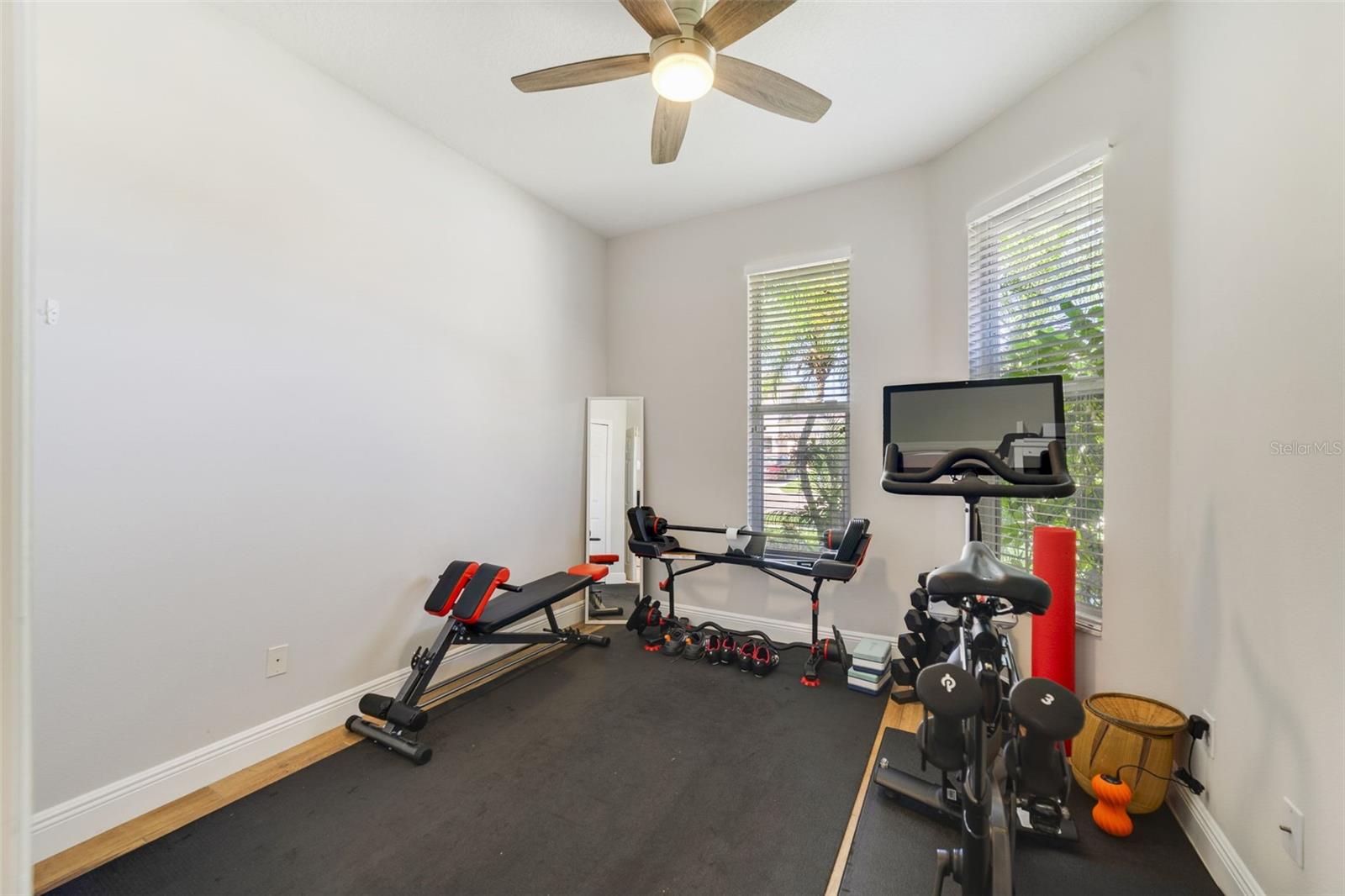 Image 21 of 36 For 14131 Islamorada Drive