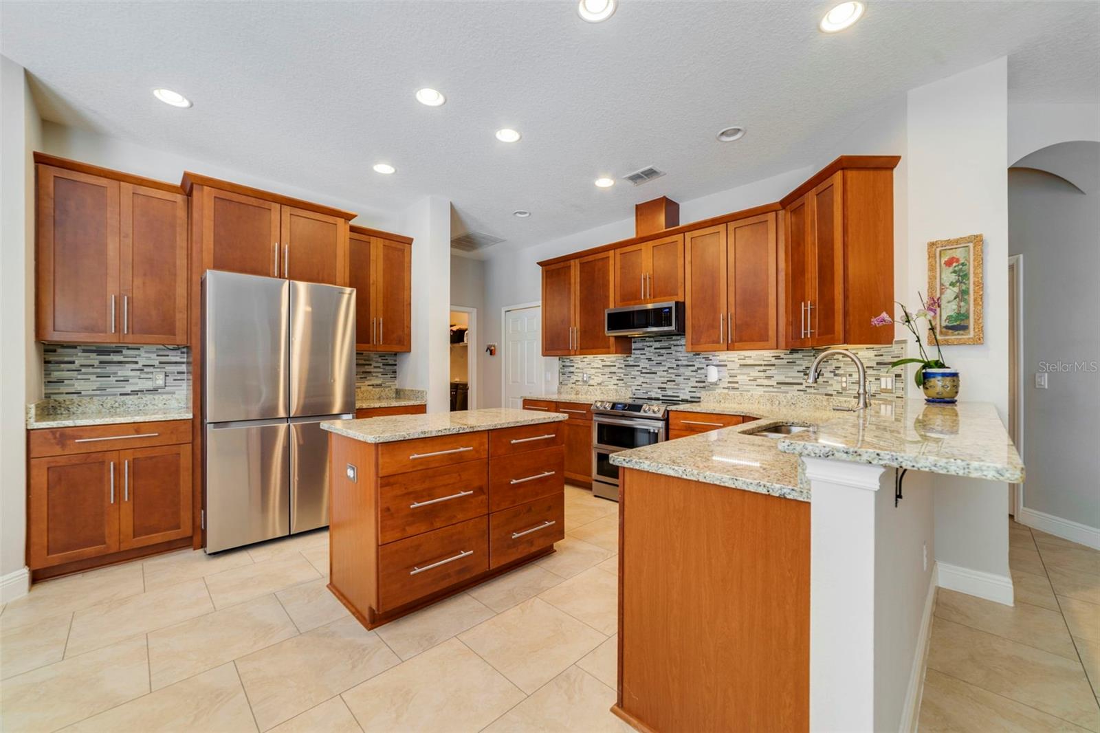 Image 8 of 36 For 14131 Islamorada Drive