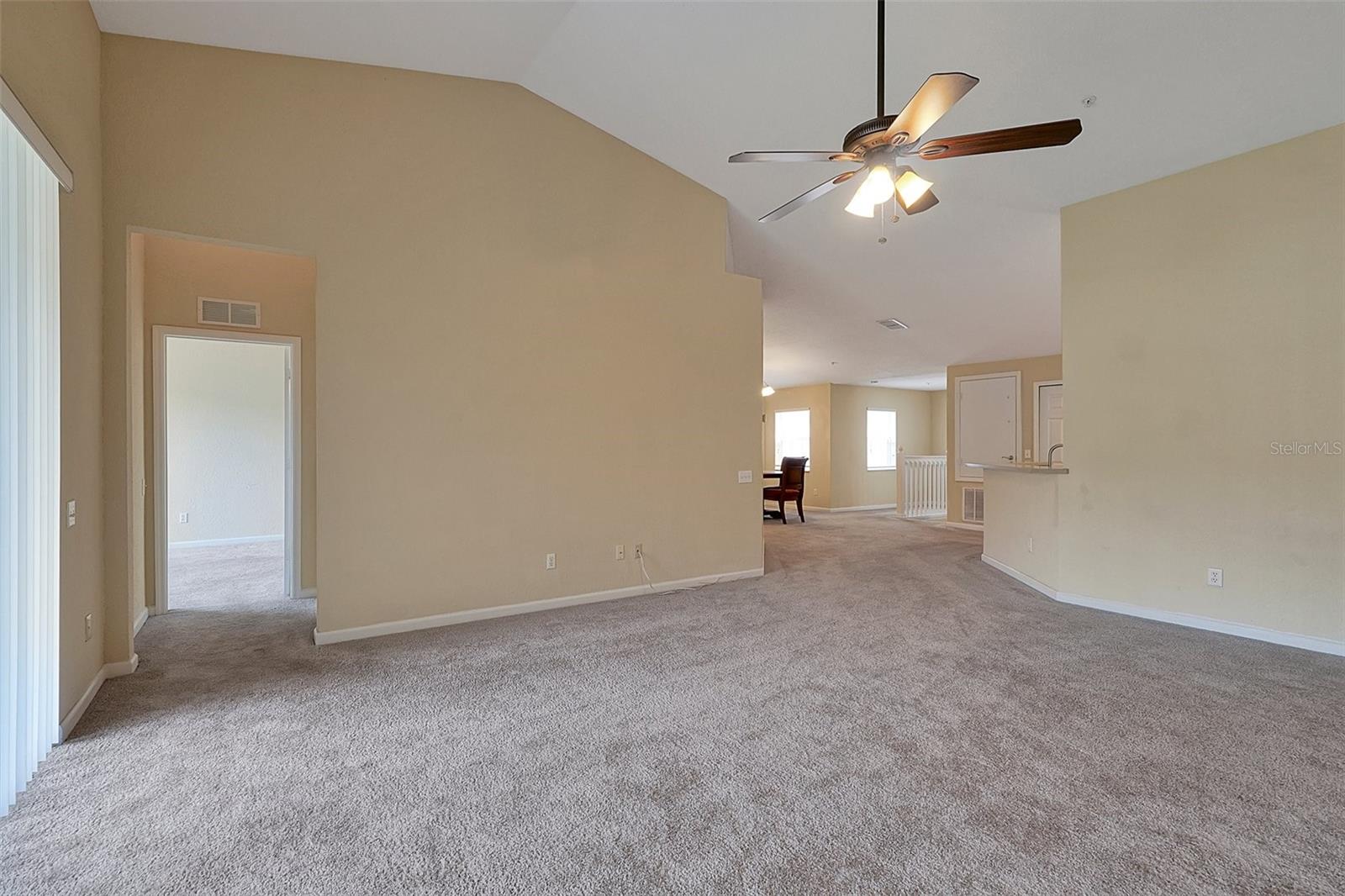 Image 13 of 35 For 6453 Alcalde Court 105