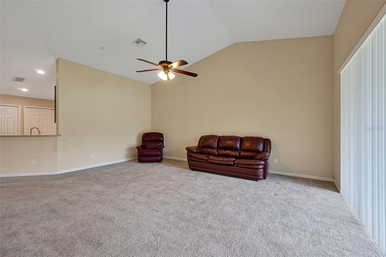 Image 14 of 35 For 6453 Alcalde Court 105