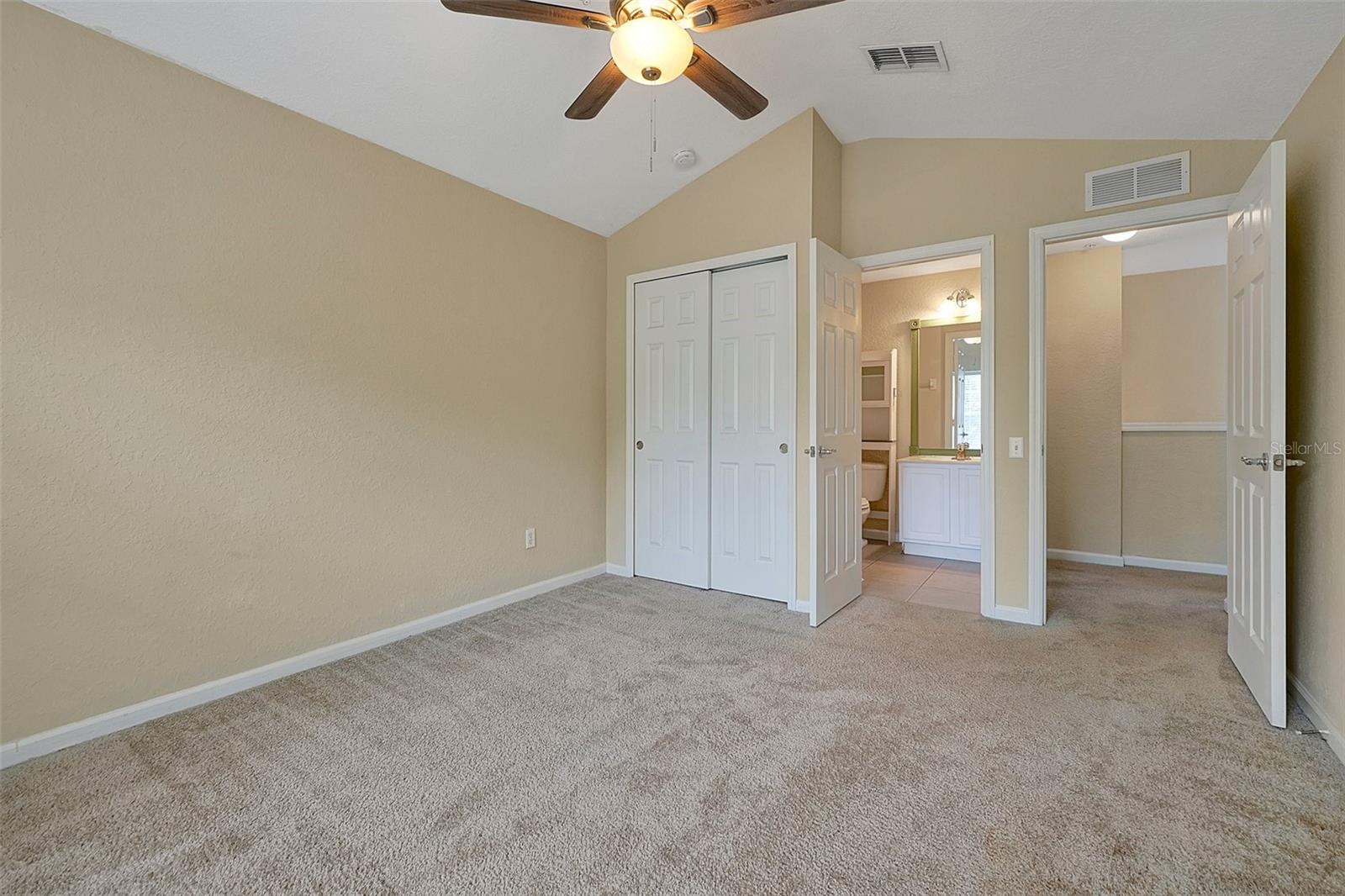 Image 25 of 35 For 6453 Alcalde Court 105