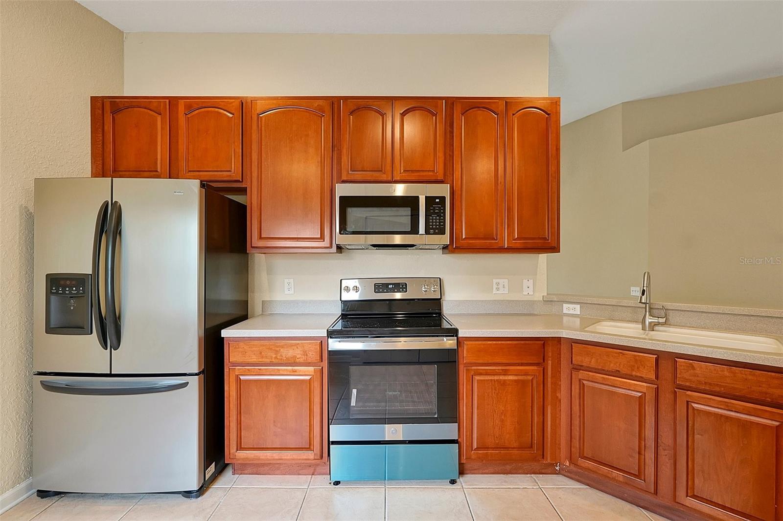 Image 8 of 35 For 6453 Alcalde Court 105