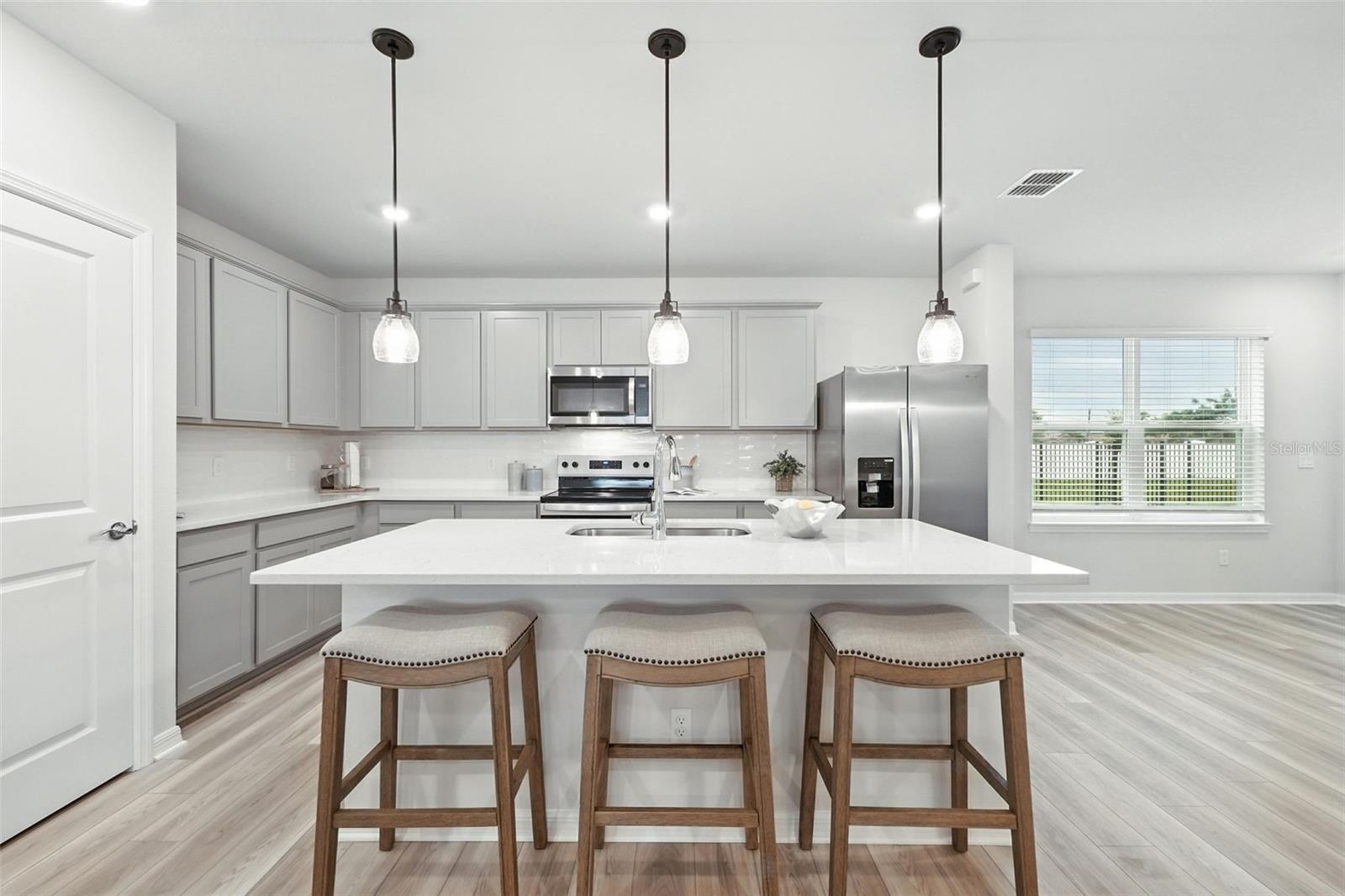 Image 14 of 35 For 1577 Groveline Road