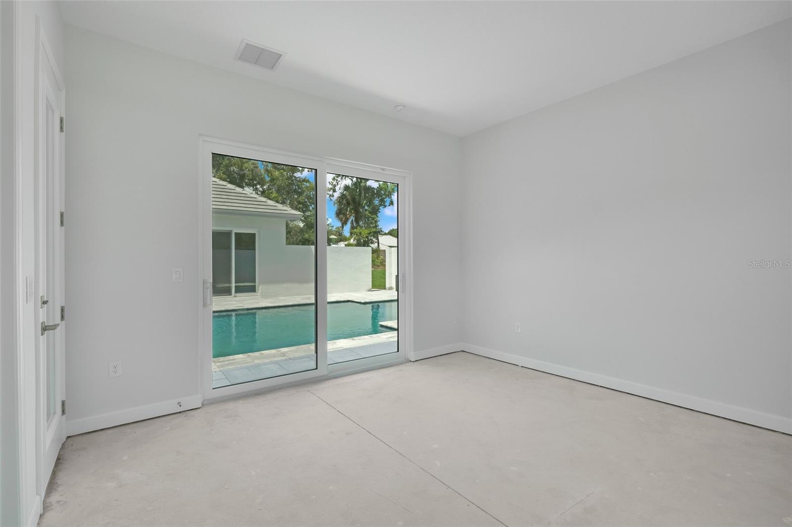 Image 17 of 33 For 110 New Leatherwood Drive