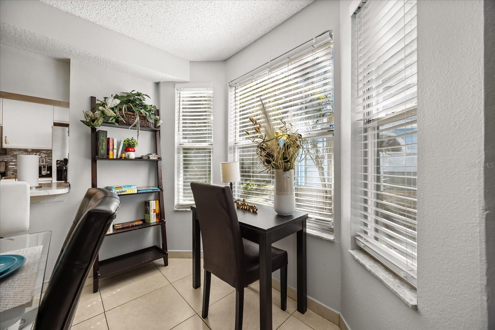 Image 7 of 25 For 2739 Poinciana Boulevard 83