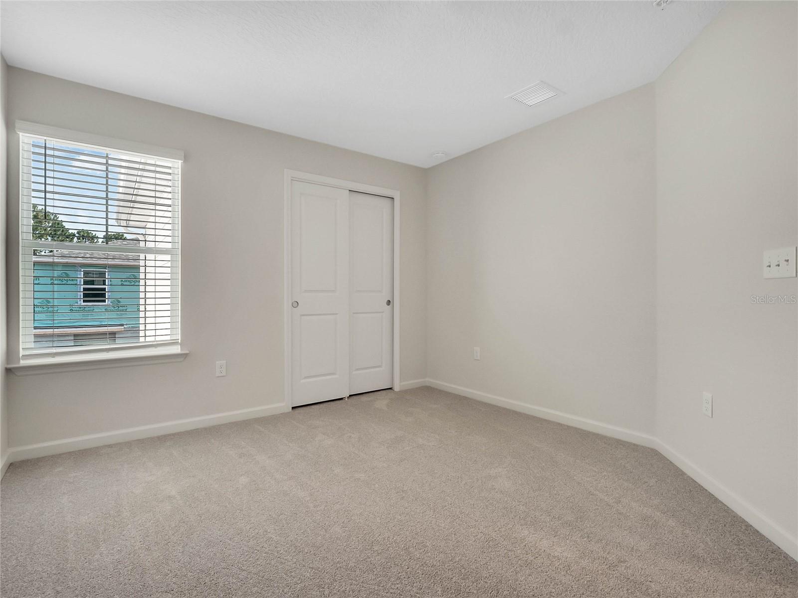 Image 8 of 11 For 2916 Oak Park Way 23