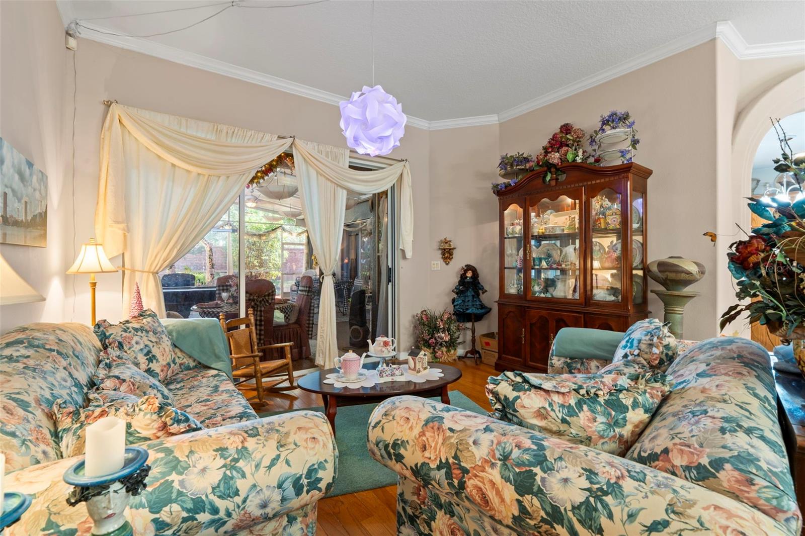 Image 10 of 40 For 107 Lake Darby Place